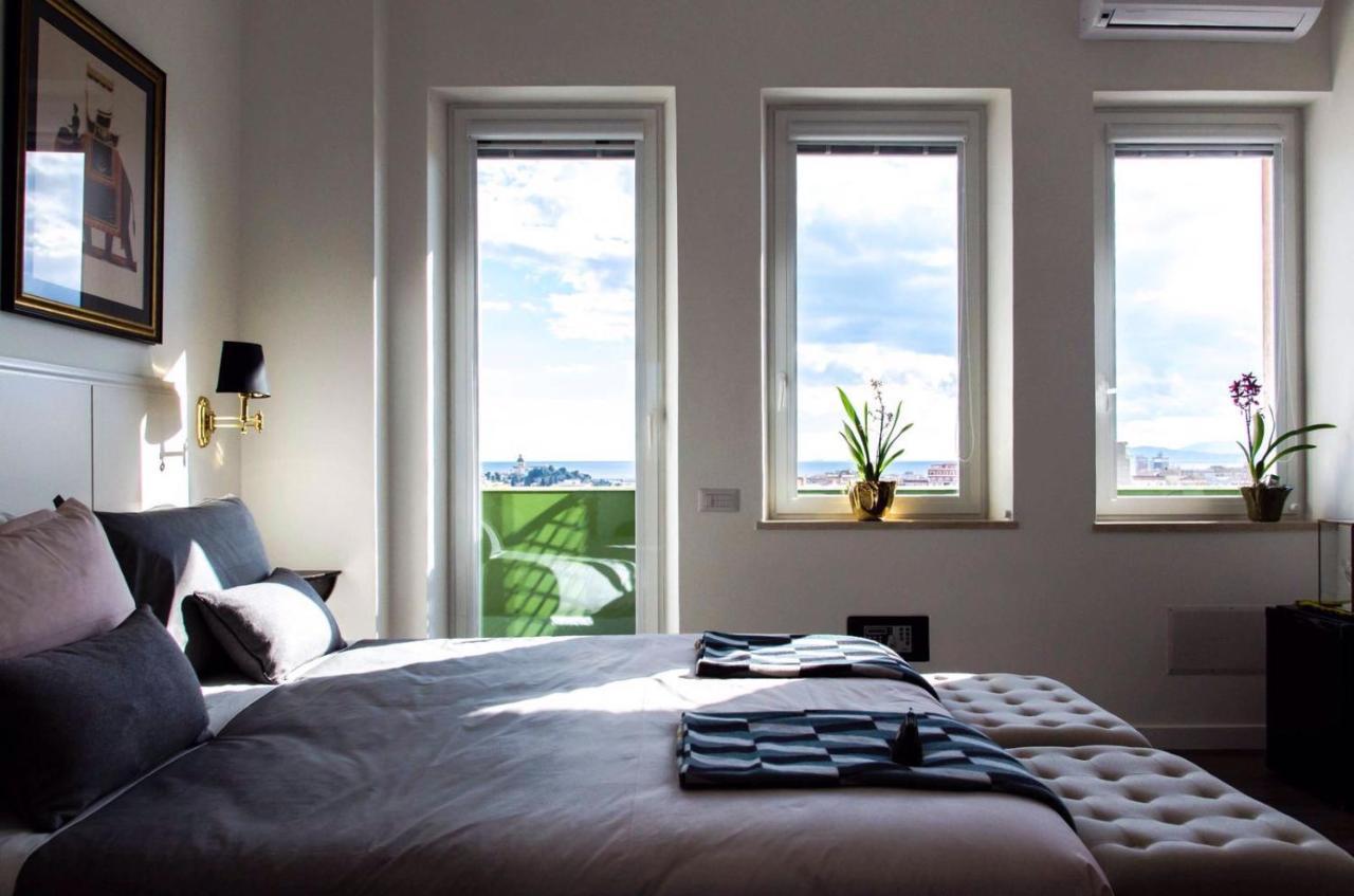 Eleventh Floor Suites Cagliari Exteriör bild
